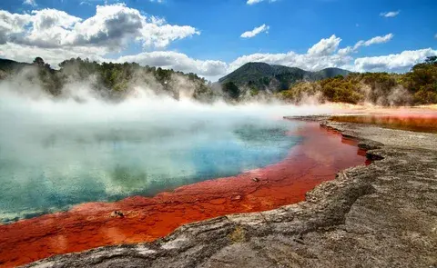 The hottest sauna in the world - Inferno Thermal Springs!