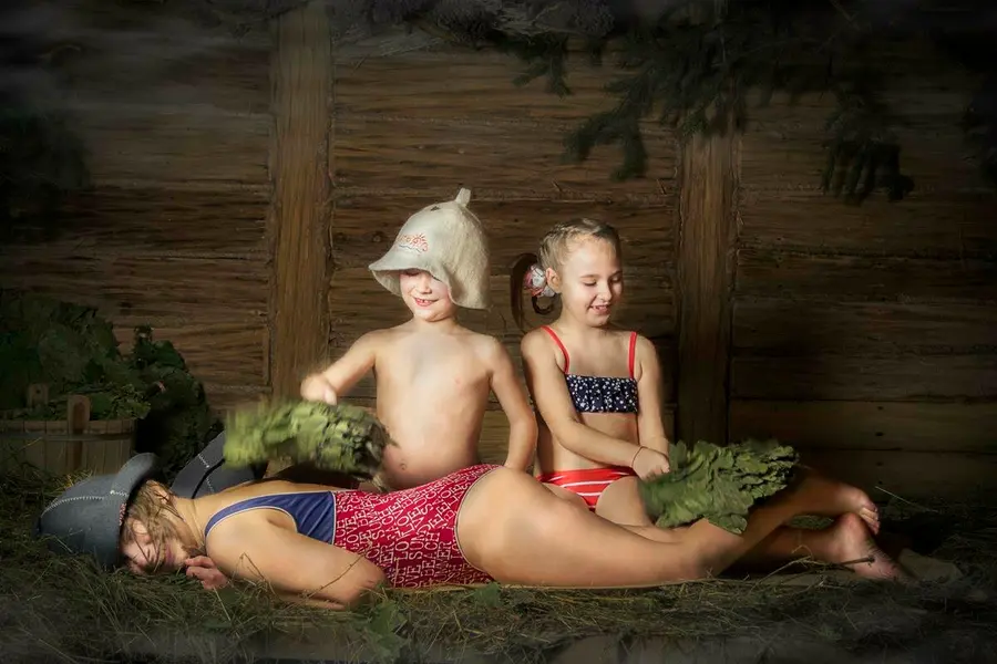 Can children go to the baths?